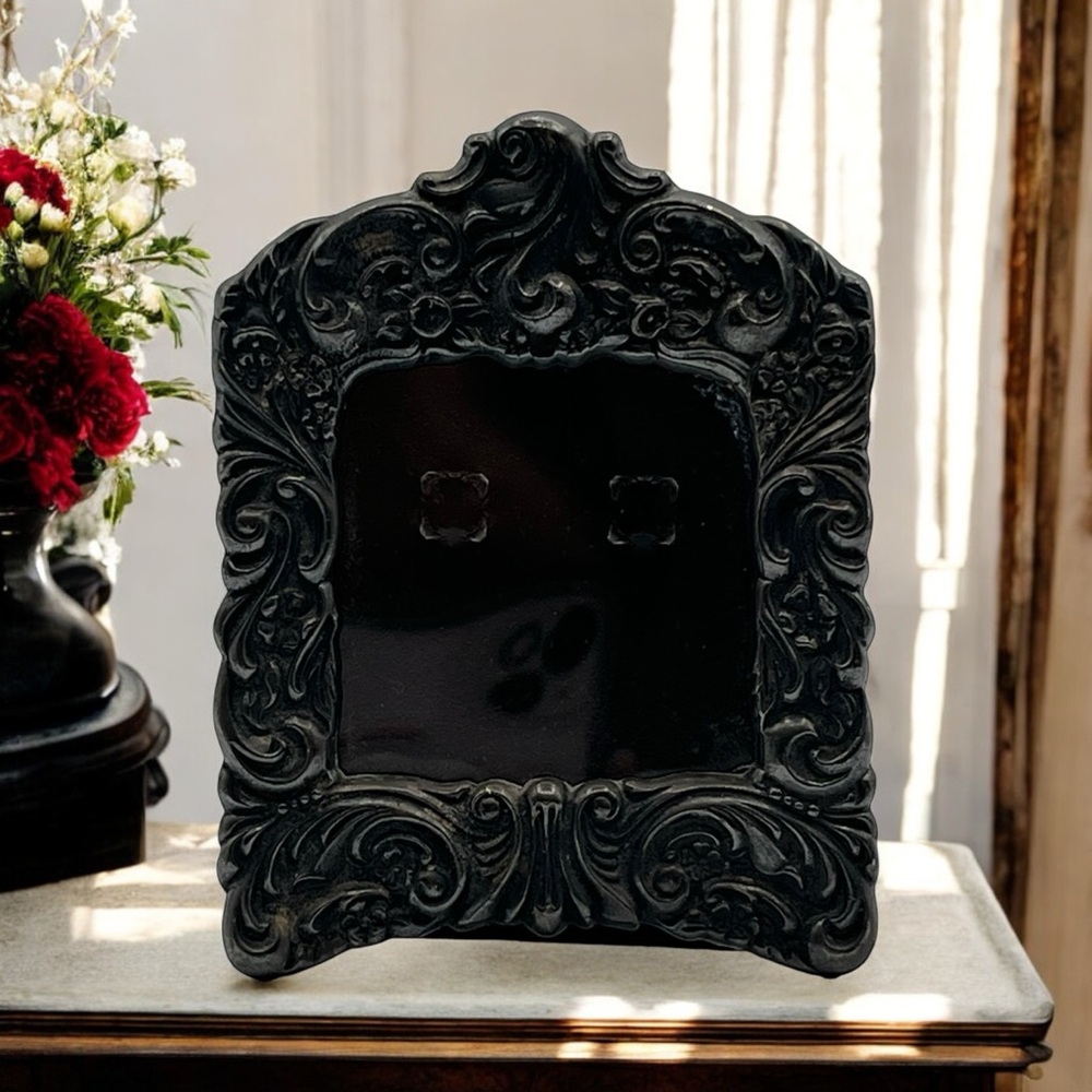 Vintage Baroque by Wallace Flower Scroll Miniature Photo Picture Frame 2.5” x 3”
